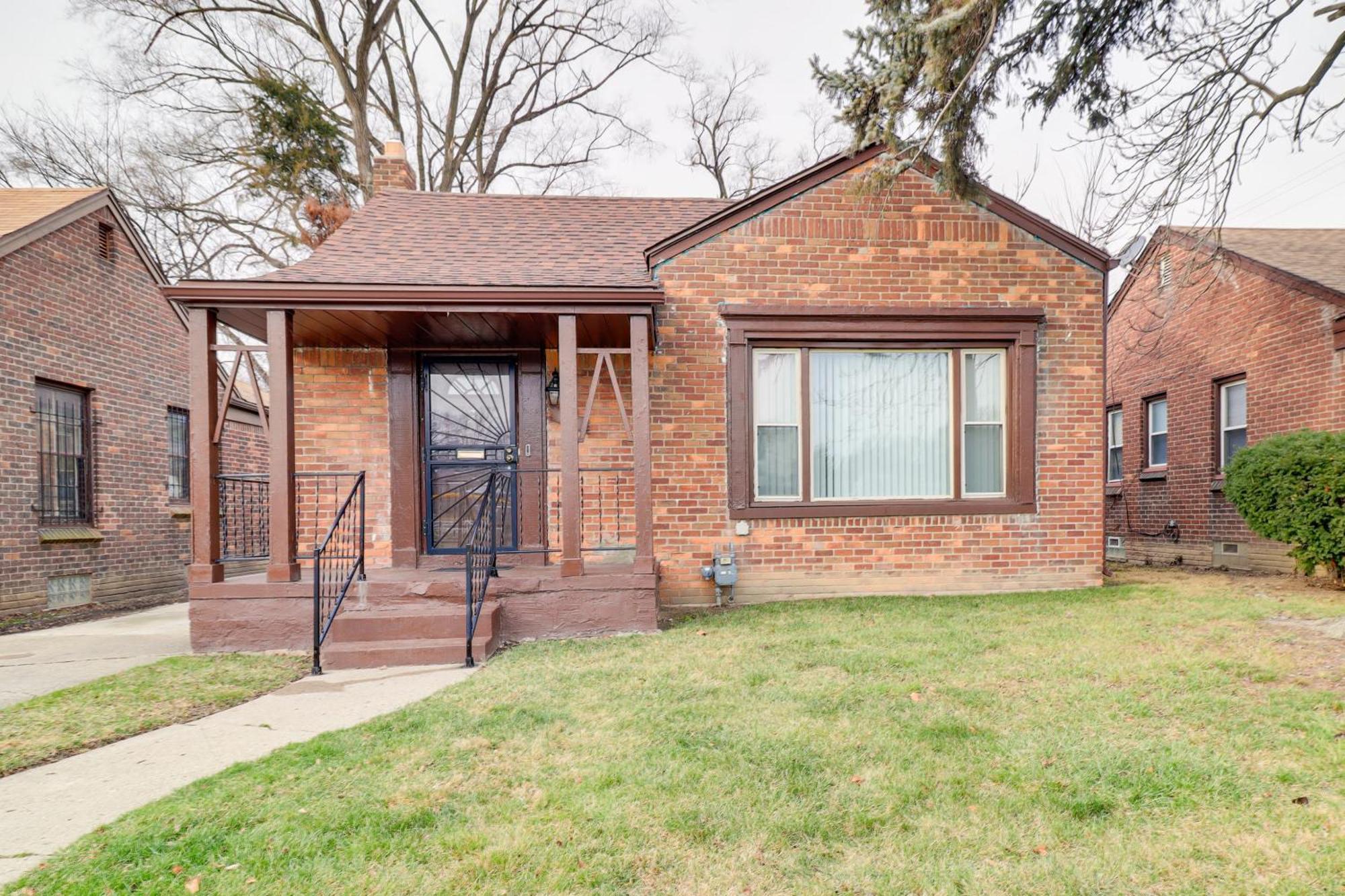 Family-Friendly Detroit Home 12 Mi To Downtown! Exterior photo